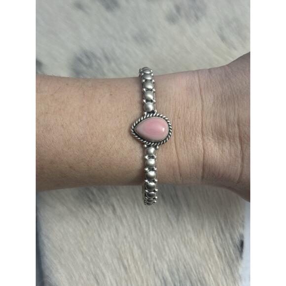 Southwest Jewelry - Sterling Silver Pink Conch Tear Drop Braided Dome Cuff Bracelet 925 Stacker